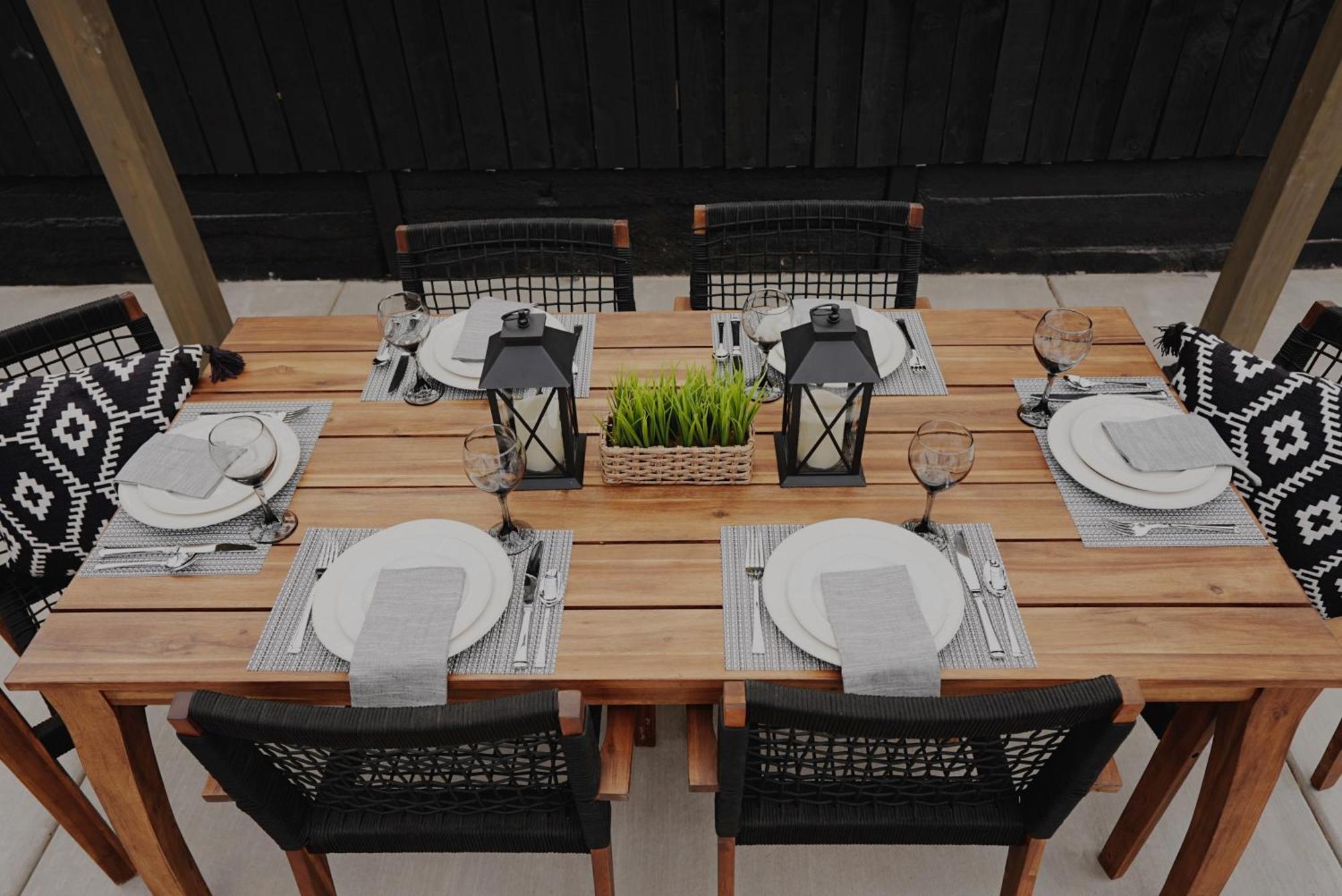 Centrally Located! Remodeled! Huge Backyard! The White House แอลบูเคอร์คี ภายนอก รูปภาพ